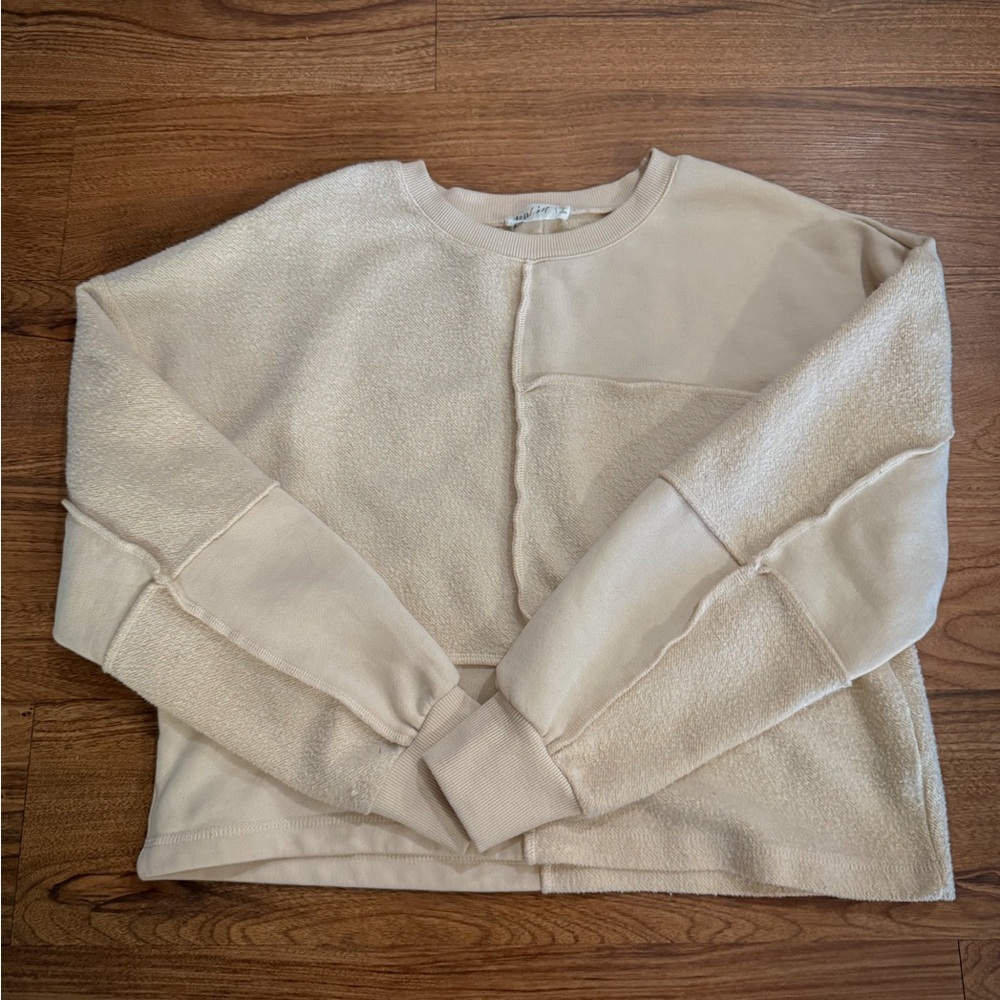 Cropped Cozy Cream Crew